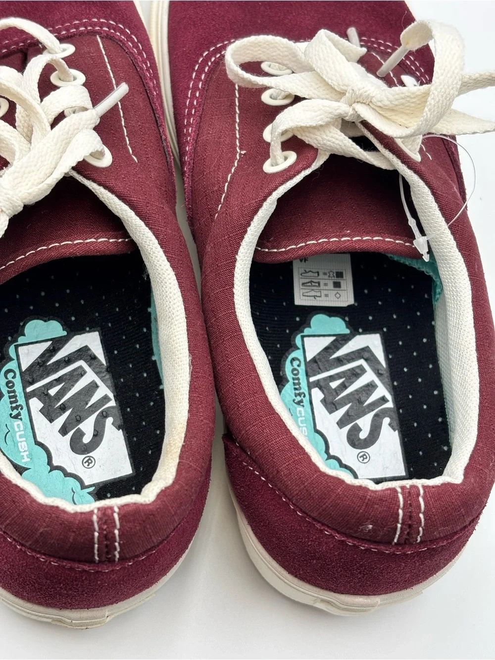 Vans Unisex  Low-Top Sneakers Suede Leather Burgundy  size M6/W 7.5  NEW